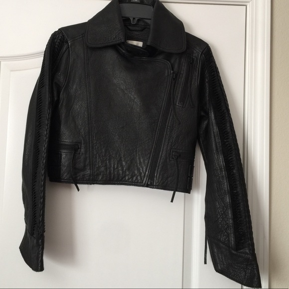 Cropped leather jacket - Picture 3 of 9
